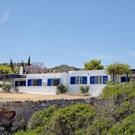 Aroura Homes 4Br Beachfront Villa Spetses Town Bagian luar foto